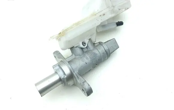 Renault Austral Master brake cylinder 854345