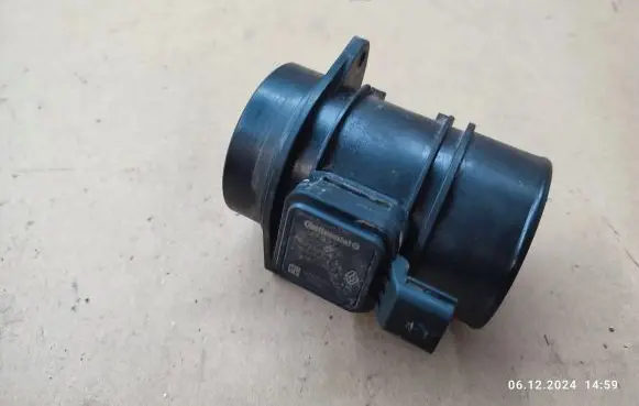 Nissan Qashqai+2 Mass air flow meter 5WK97021 8200682558