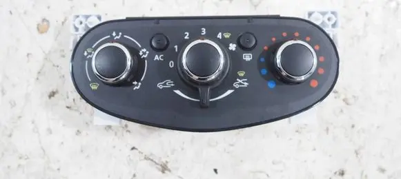 Dacia Duster Climate control unit N109211S