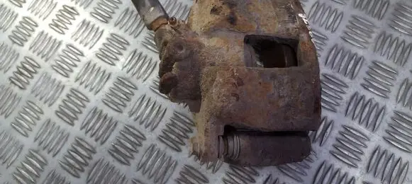 Peugeot 307 Front brake caliper