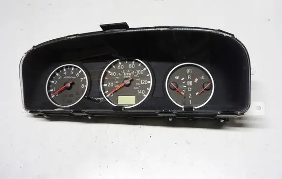 Nissan X-Trail T30 Speedometer (instrument cluster) EQ315