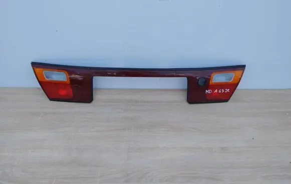 Mazda 323 F Rear/tail lights 132-61702