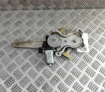 Toyota Hilux (AN10, AN20, AN30) Rear window lifting mechanism without motor 698300K041