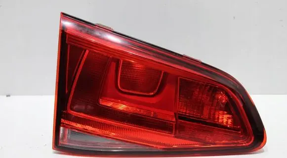 Volkswagen Golf VII Tailgate rear/tail lights