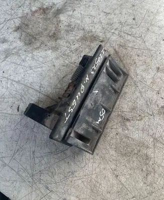 Nissan Quest Loading door exterior handle 906065z005