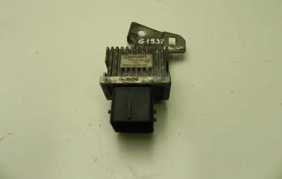 Ford C-MAX II Glow plug pre-heat relay 9M5Q12A343AA G1937