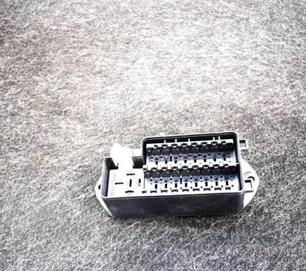 Jaguar XK8 - XKR Fuse box set LJA2800BE