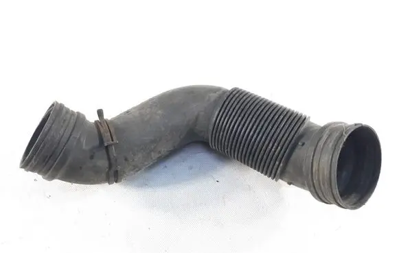 Volkswagen Caddy Air intake hose/pipe 1K0129684A