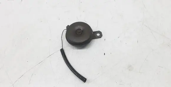 Toyota Avensis Verso Horn signal E13000030