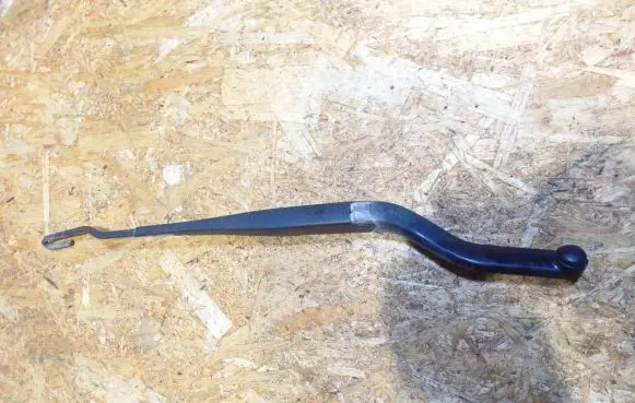 Opel Vectra C Front wiper blade arm 09185812