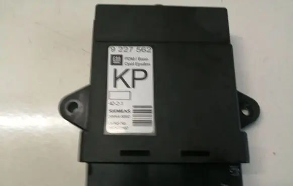 Opel Vectra C Door control unit/module 9227562 4021 5WK46002