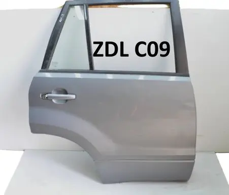 Suzuki Grand Vitara II Rear door
