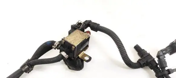 Audi A3 S3 8L Turbo solenoid valve 028906283J 72189530