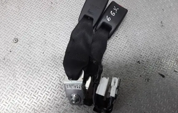 Mazda 6 Middle seatbelt buckle (rear) 
