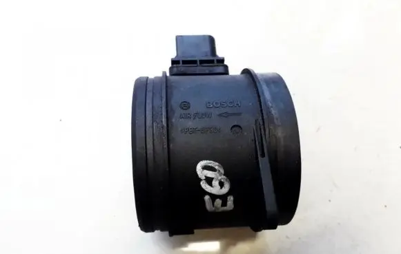 BMW 5 E60 E61 Mass air flow meter 0281002936