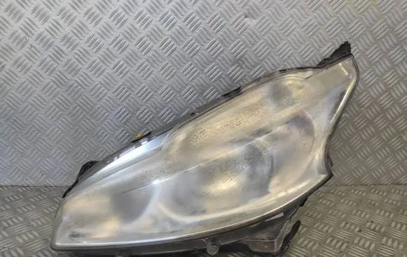 Peugeot 208 Headlight/headlamp 9802221880 89905649