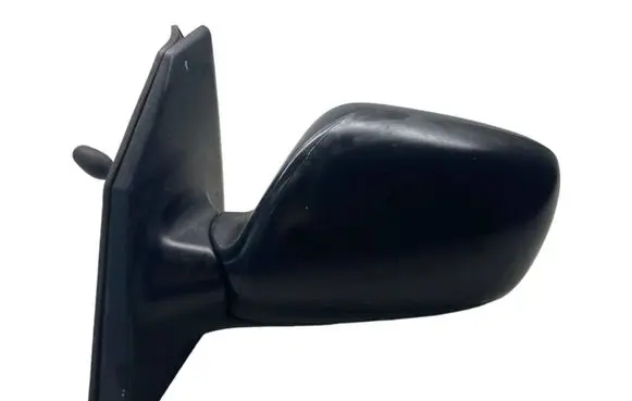 Toyota Corolla E120 E130 Front door electric wing mirror E11015440