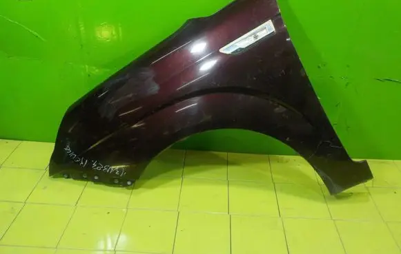 SsangYong Rodius Fender PRZOD