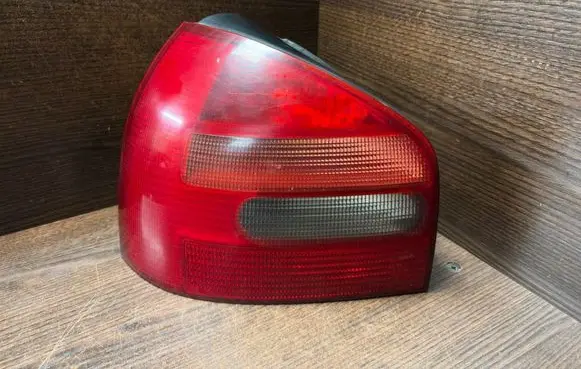 Audi A3 S3 8L Rear/tail lights 084411926 8L0945095B
