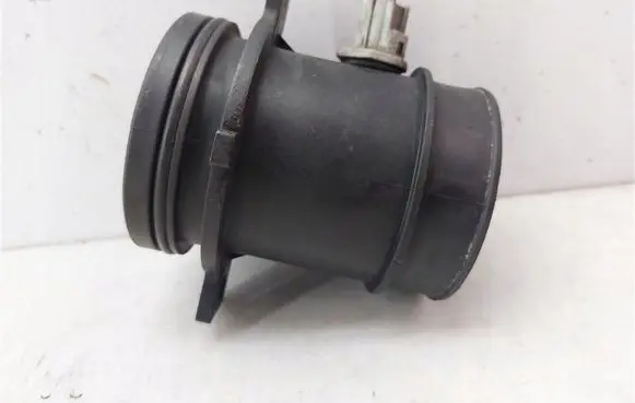 Ford Focus C-MAX Mass air flow meter 98AB-9P965-AA