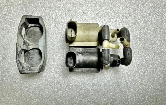 Audi A6 S6 C5 4B Turbo solenoid valve 059906627B 059906627C 059906629B