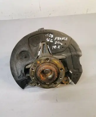Toyota ProAce City Front wheel hub 