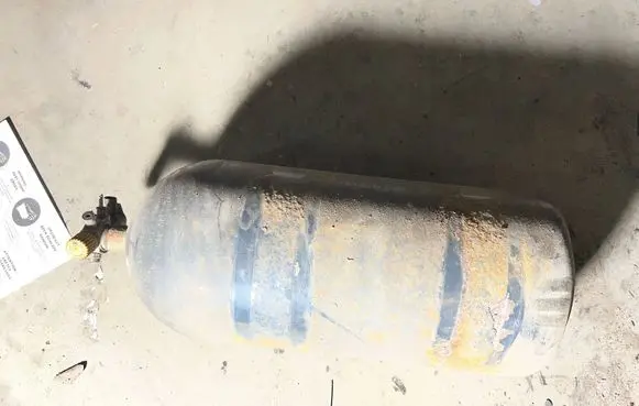 Iveco Daily 6th gen LP gas tank