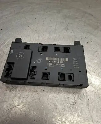 Mercedes-Benz CLK A209 C209 Door control unit/module 2098202026
