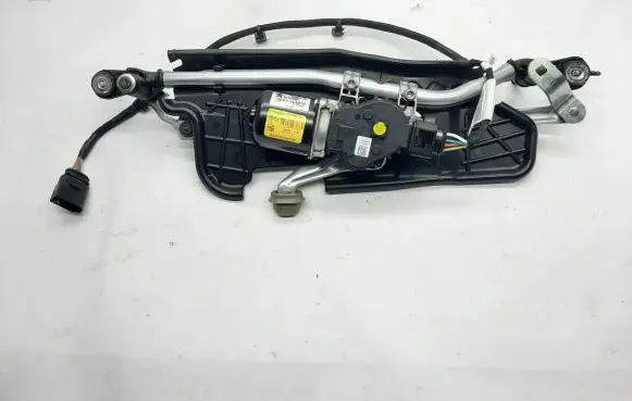 Opel Mokka B Front wiper linkage and motor 9824534680 9826759080