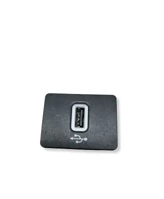 Ford Focus USB socket connector HS7T14F014AD