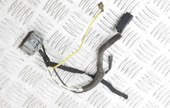 Volvo XC90 AUX in-socket connector 30657961
