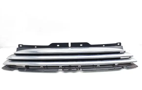 Mini One - Cooper Coupe R56 Front bumper upper radiator grill 166149 2752363