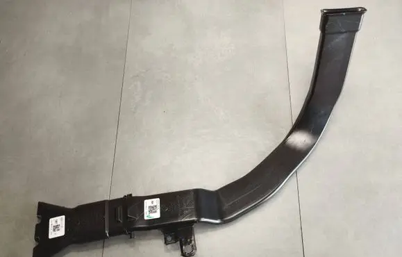 Volkswagen Amarok II Cabin air duct channel M2DB18D326AD