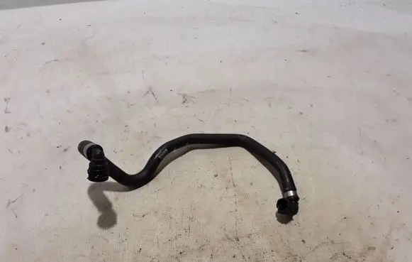 Volvo XC60 Engine coolant pipe/hose 32222707