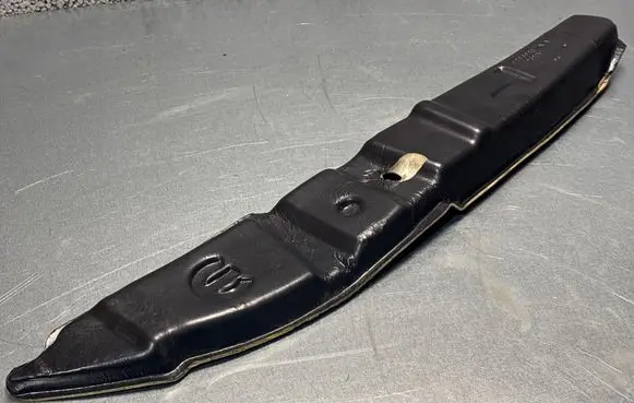 Fender foam support/seal