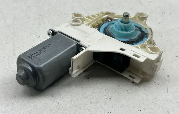 Volkswagen Sharan Rear door window regulator motor 919807201 7746027121