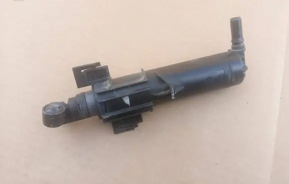 Audi A5 8T 8F Headlight washer spray nozzle 8T0955102D A2C31764500