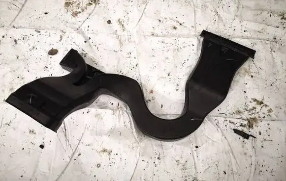Tesla Model Y Cabin air duct channel 150106800a 1501068-00-a