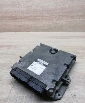 Opel Vectra C Engine control unit/module ECU 8973192746 2758002184