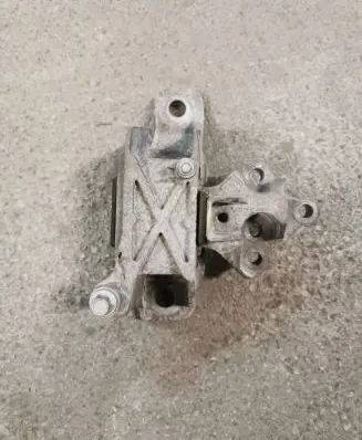 Ford Escape IV Engine mount bracket LX616F012BC 20353 Lx616f012