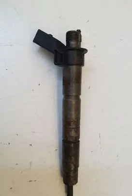 Fuel injector