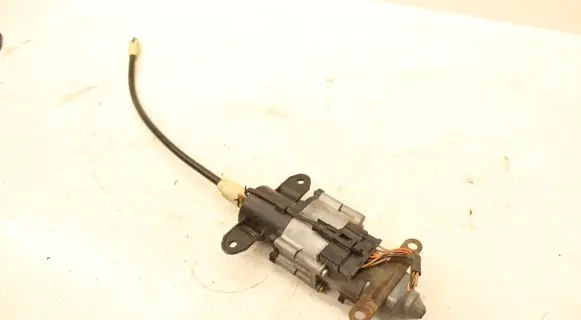 Chrysler Town u0026 Country IV Sliding door motor U10724H