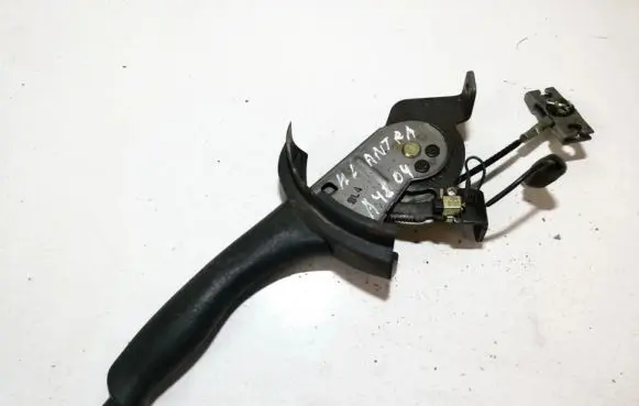 Hyundai Lantra II Handbrake/parking brake lever assembly