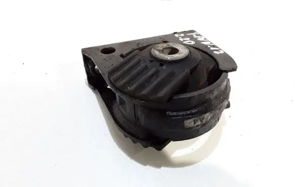 Toyota Avensis T270 Gearbox mount