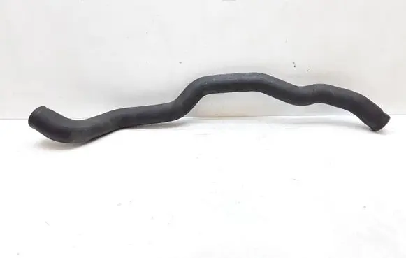 Volvo XC90 Engine coolant pipe/hose