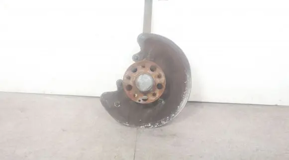 Mercedes-Benz CLS C219 Front wheel hub
