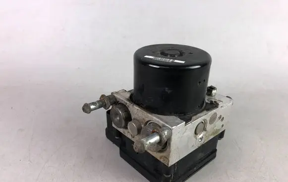 Subaru Outback ABS Pump 27536AJ002