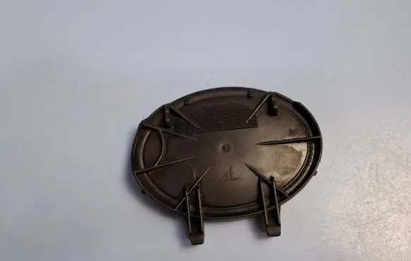 Headlight/headlamp dust cover