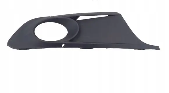 Volkswagen Jetta VI Front fog light trim/grill 5C6853666A