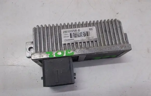 Renault Zoe Glow plug pre-heat relay 296103375R